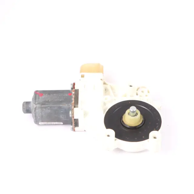 globalparts2-1240186
